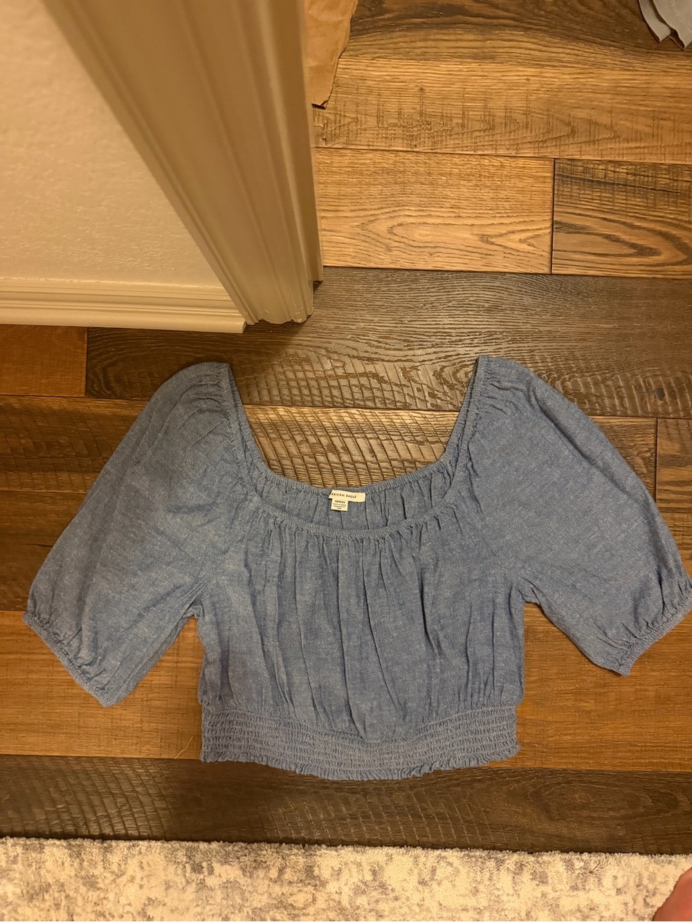 American Eagle Outfitters Light Blue Puff Sleeve Cropped Top